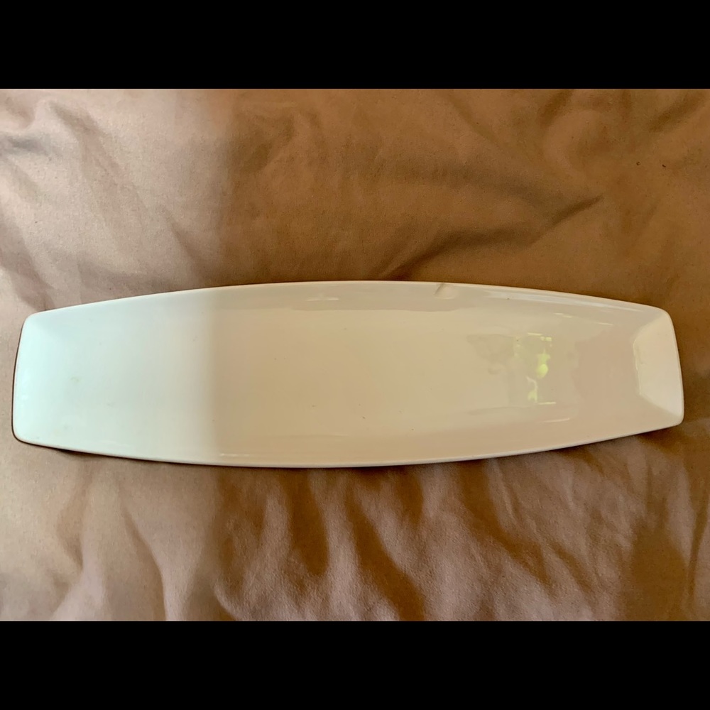 Ceramic serving tray
